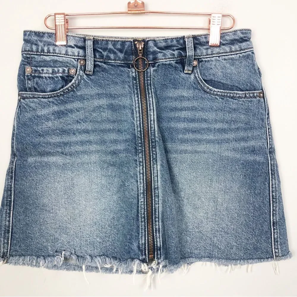 FREE PEOPLE | WE THE FREE Zip It Up Denim Jean Mini Skirt Women’s Size 26 (2)
